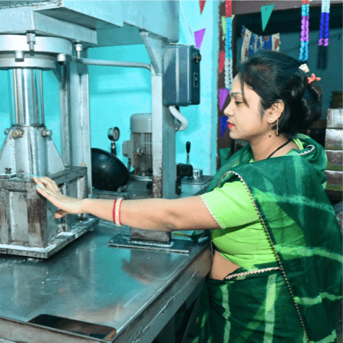 Poonam - Image 2
